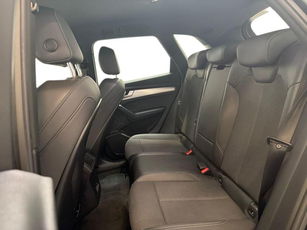 Audi Q5 - Photo 23
