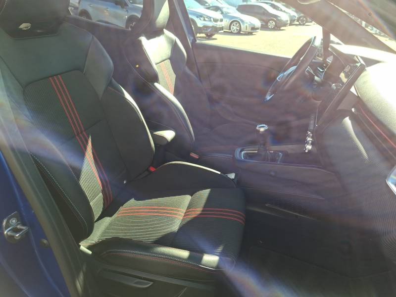 Renault Clio - Photo 26