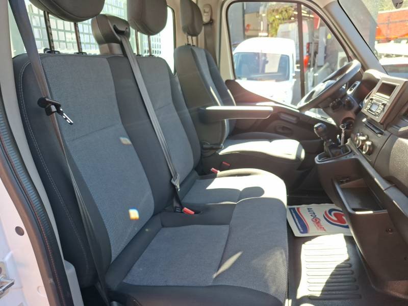 Renault Master - Photo 11