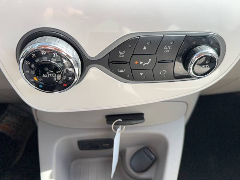 Renault Zoe - Photo 25