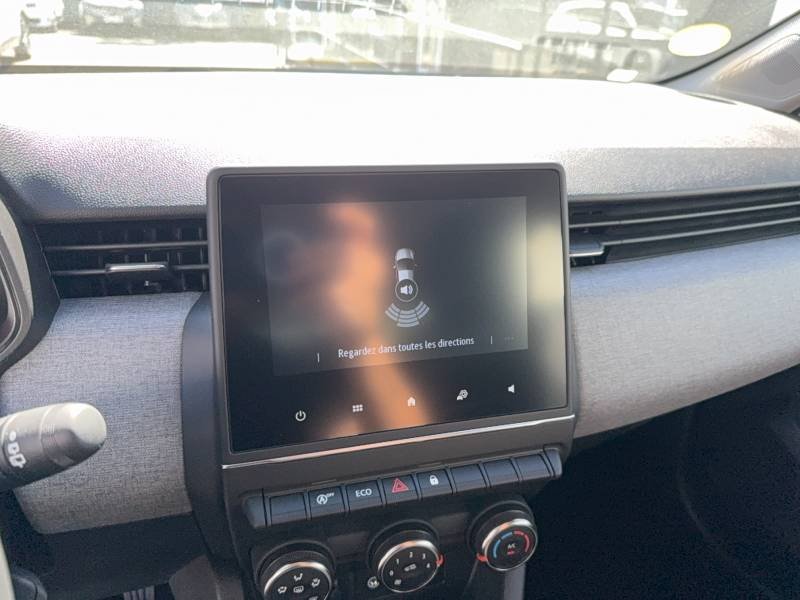 Renault Clio - Photo 27