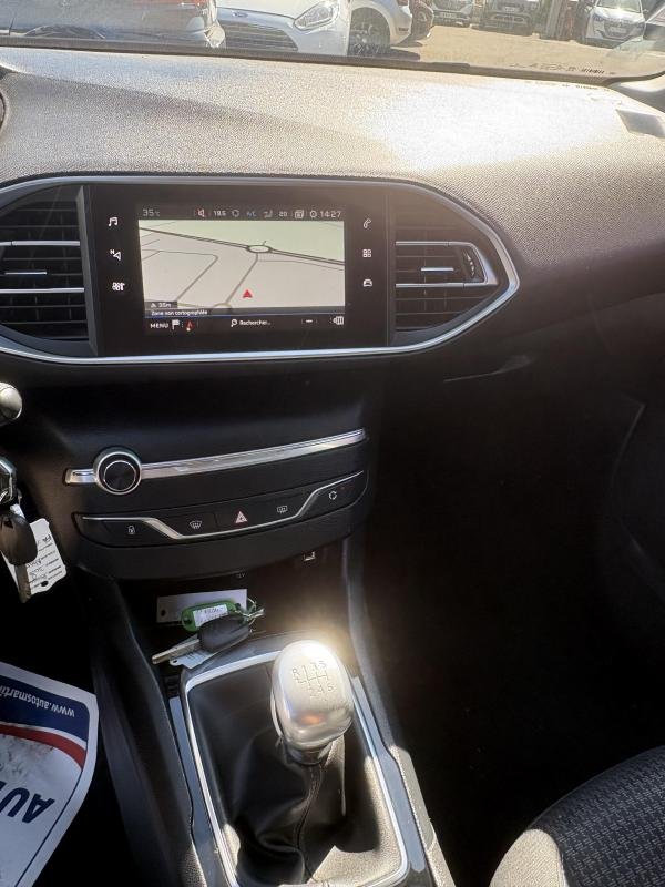 Peugeot 308 - Photo 7