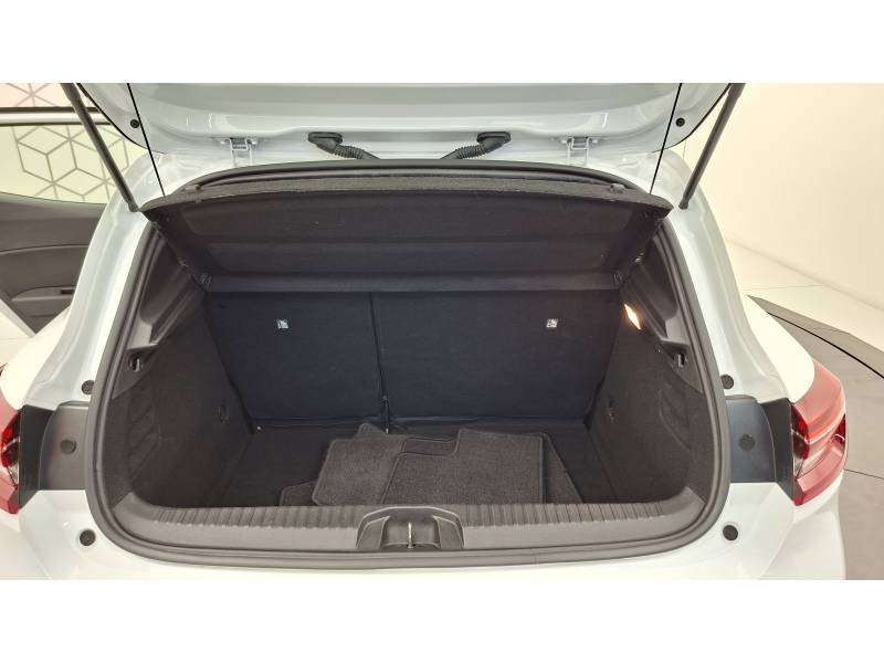 Renault Clio - Photo 16