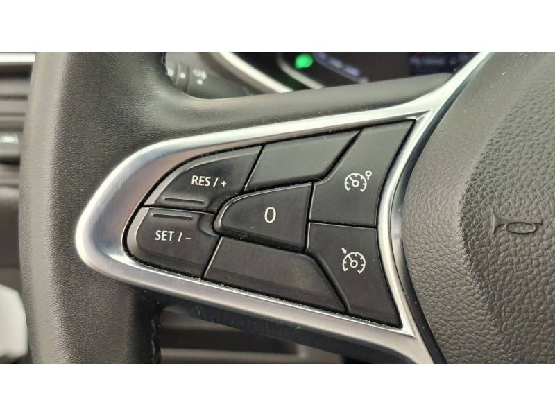 Renault Clio - Photo 24