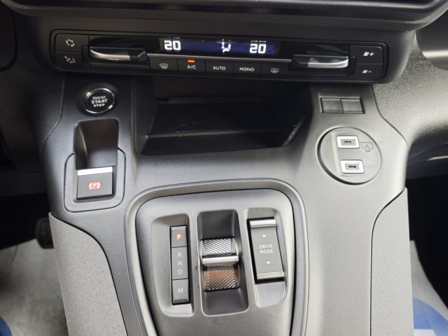 Peugeot Rifter - Photo 11