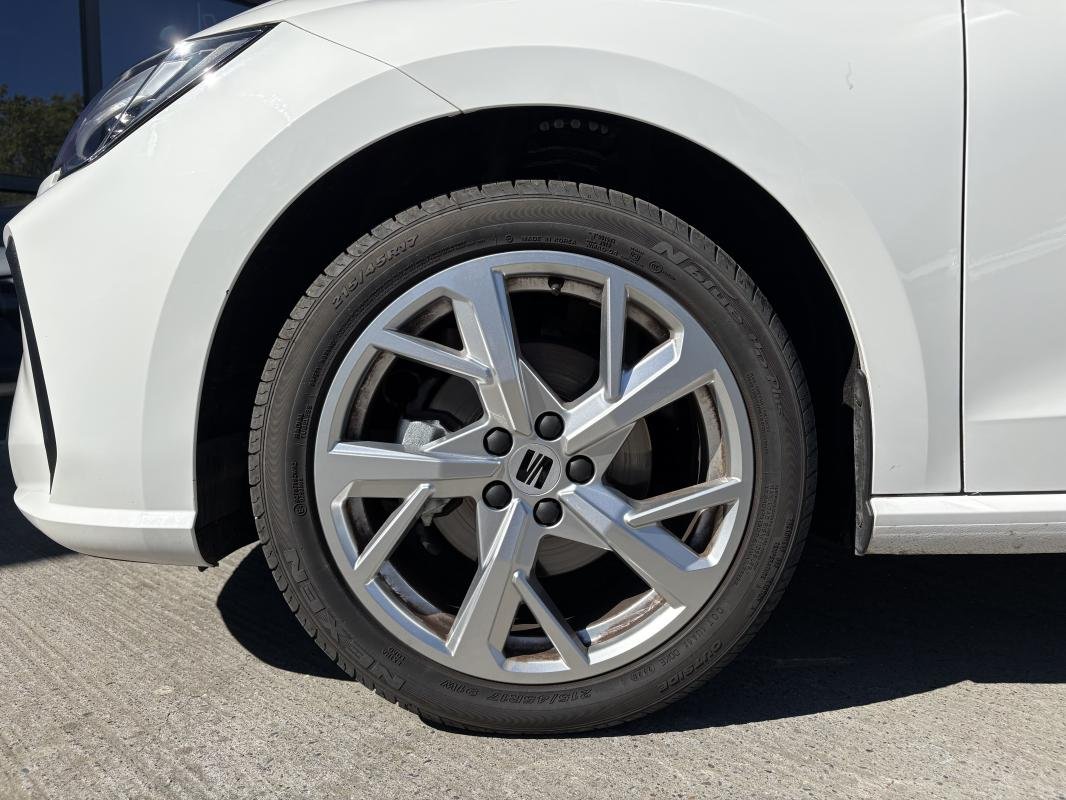 Seat Ibiza - Photo 5