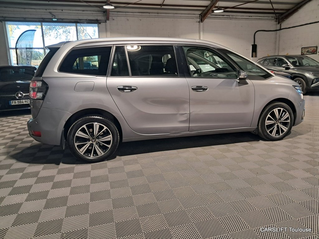 Citroën C4 Picasso - Photo 8