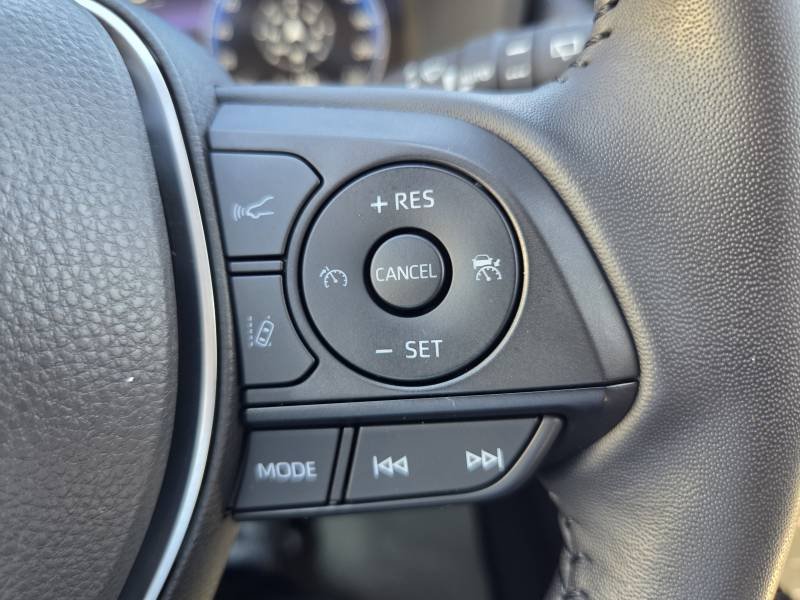 Toyota RAV4 - Photo 12