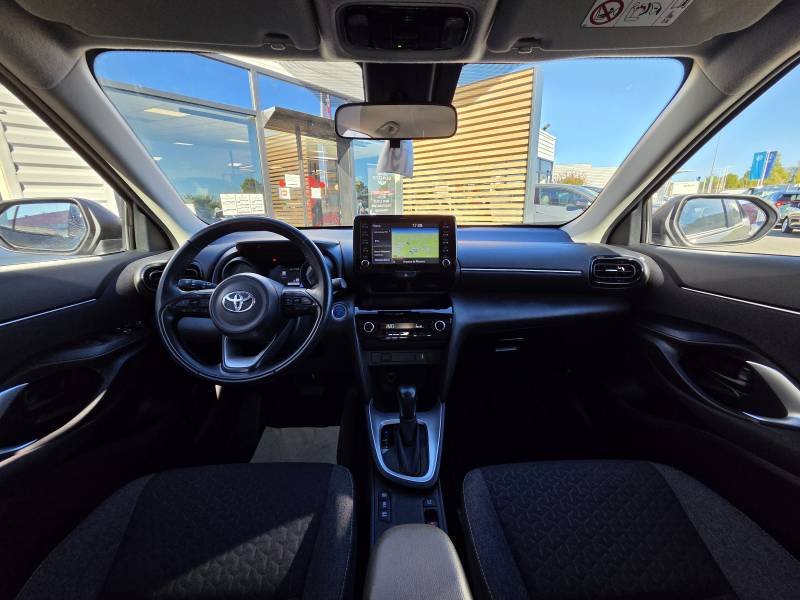 Toyota Yaris - Photo 11