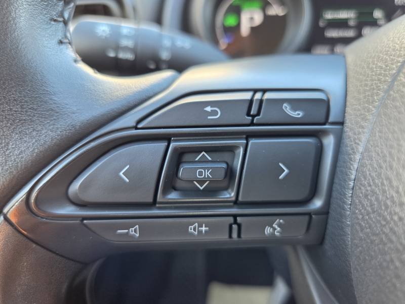 Toyota Yaris - Photo 17