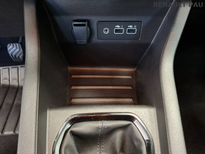 Renault Clio - Photo 23