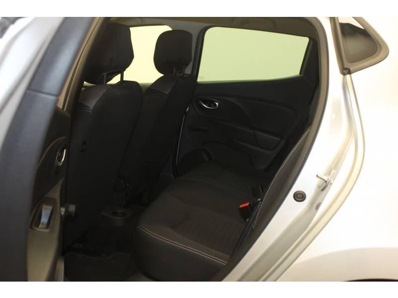 Renault Clio - Photo 18
