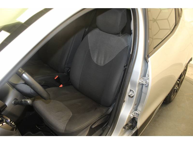 Renault Clio - Photo 10
