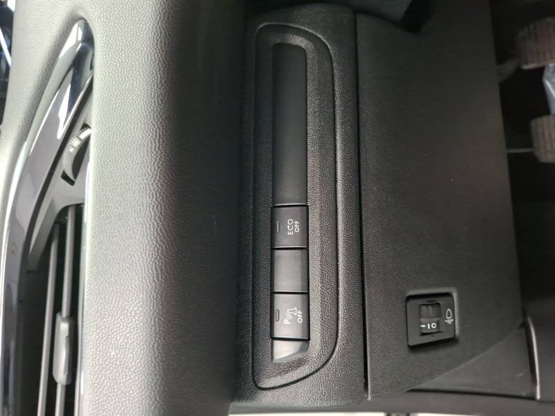 Peugeot 208 - Photo 27