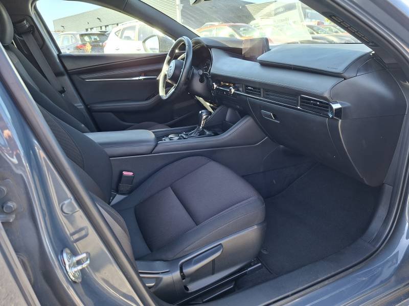 Mazda 3 - Photo 12