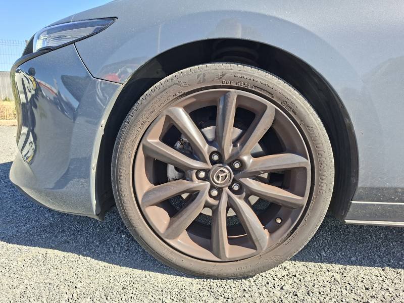 Mazda 3 - Photo 13