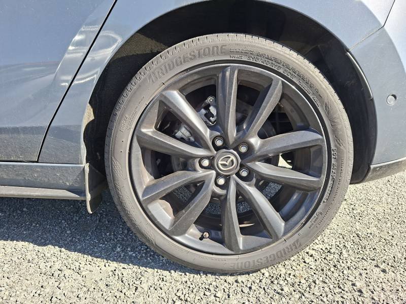 Mazda 3 - Photo 10