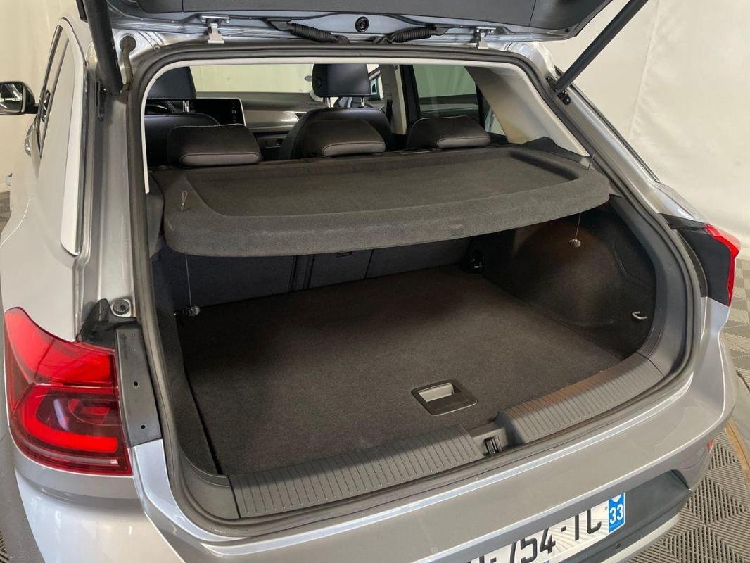 Volkswagen T-Roc - Photo 32