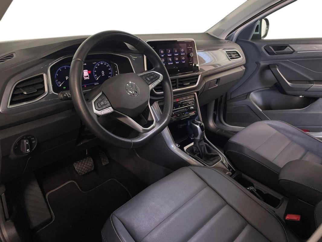 Volkswagen T-Roc - Photo 9
