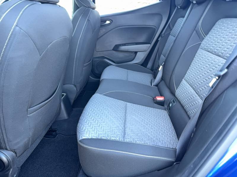 Renault Clio - Photo 25