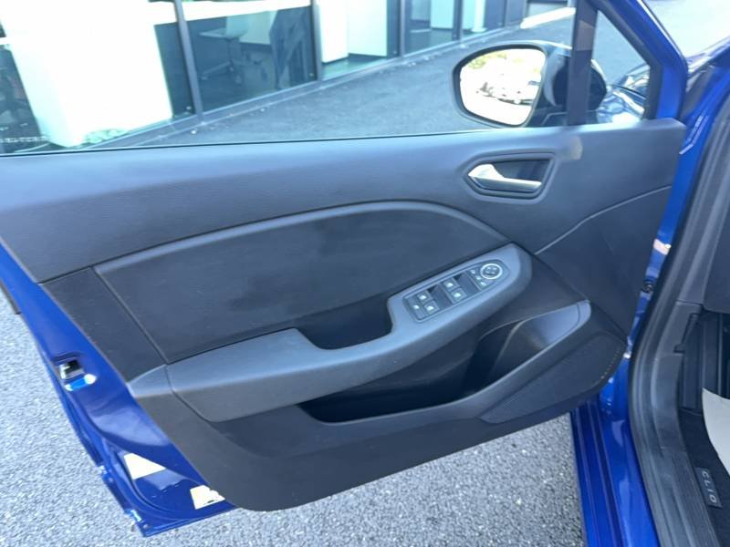 Renault Clio - Photo 27