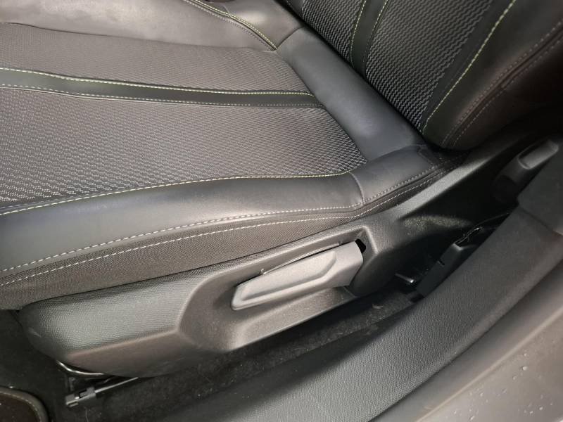 Peugeot 208 - Photo 21