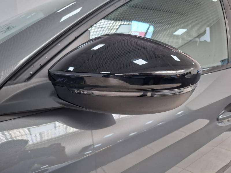 Peugeot 208 - Photo 32
