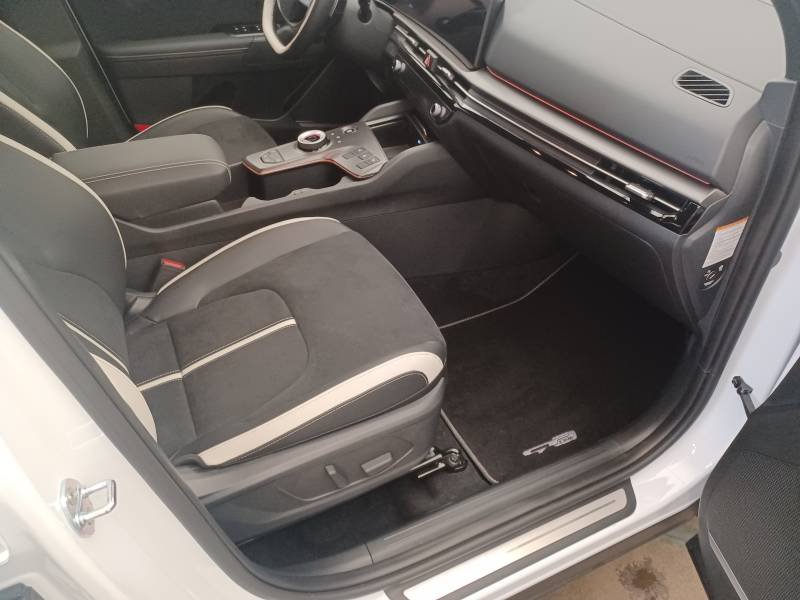 Kia Sportage - Photo 14