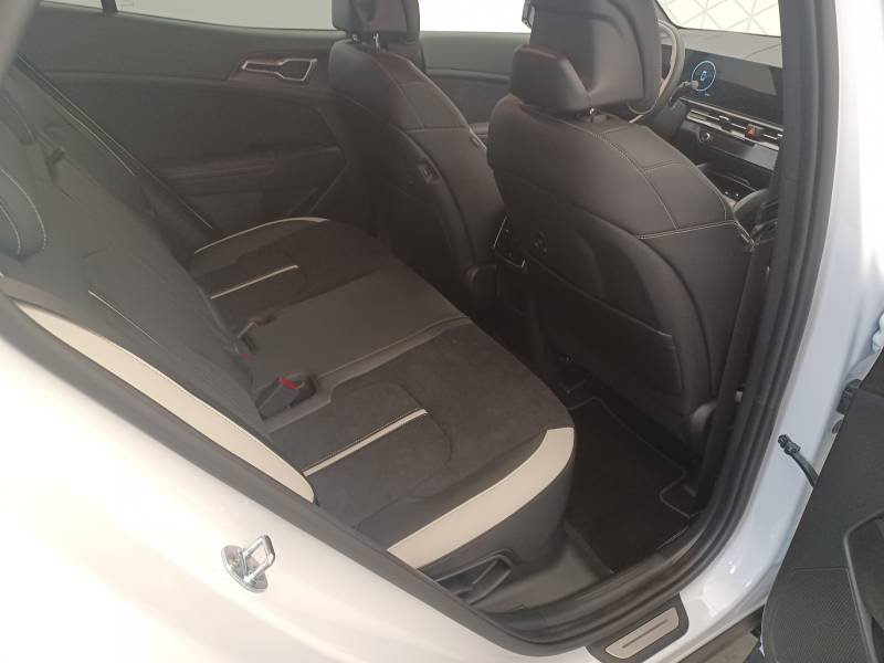 Kia Sportage - Photo 16