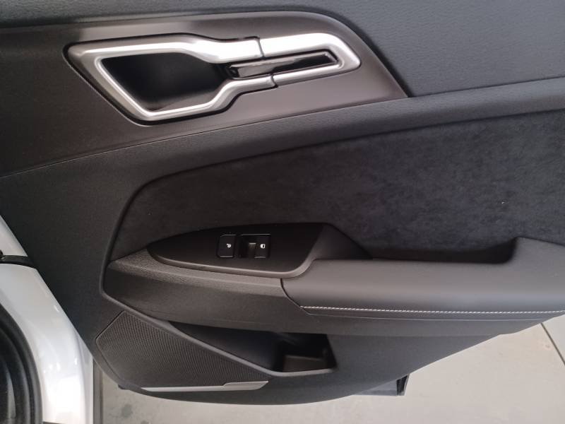 Kia Sportage - Photo 17