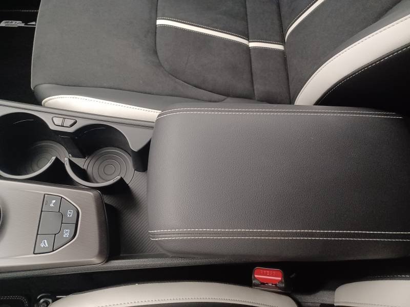 Kia Sportage - Photo 32