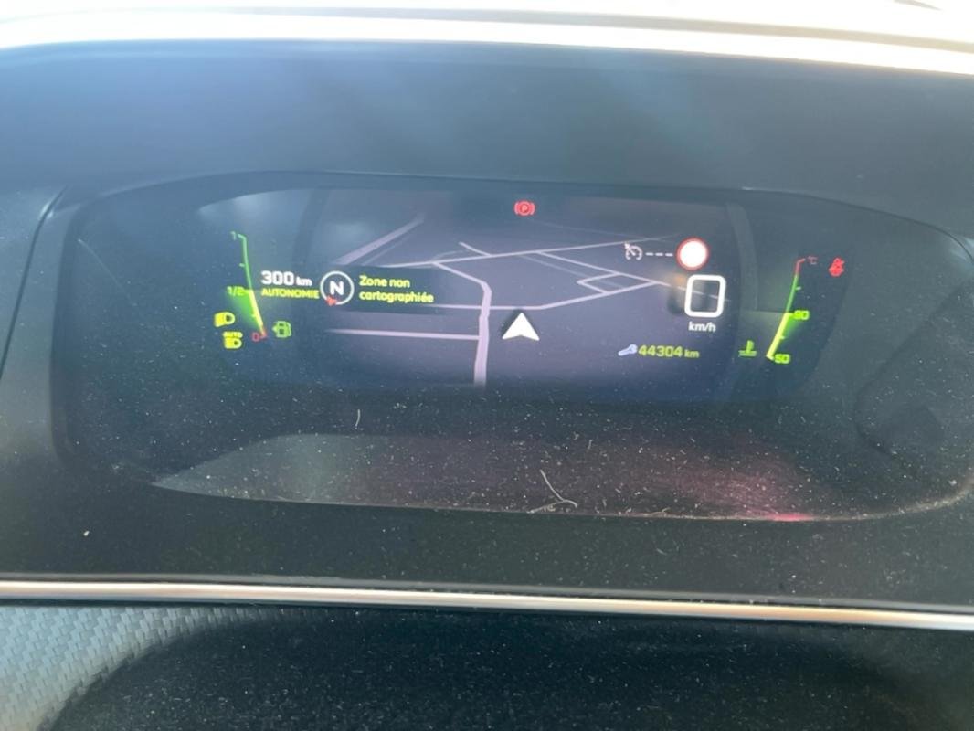 Peugeot 208 - Photo 11
