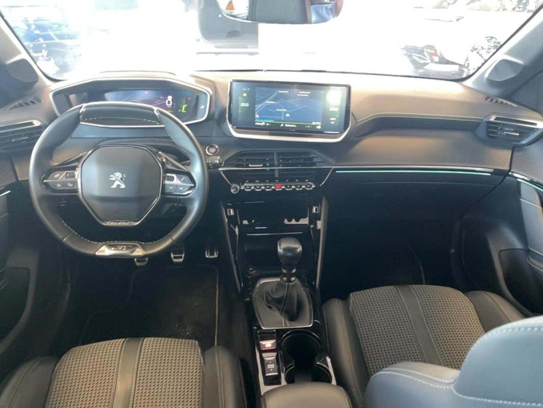 Peugeot 208 - Photo 10