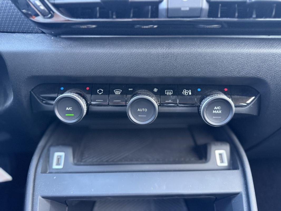 Citroën C4 - Photo 16