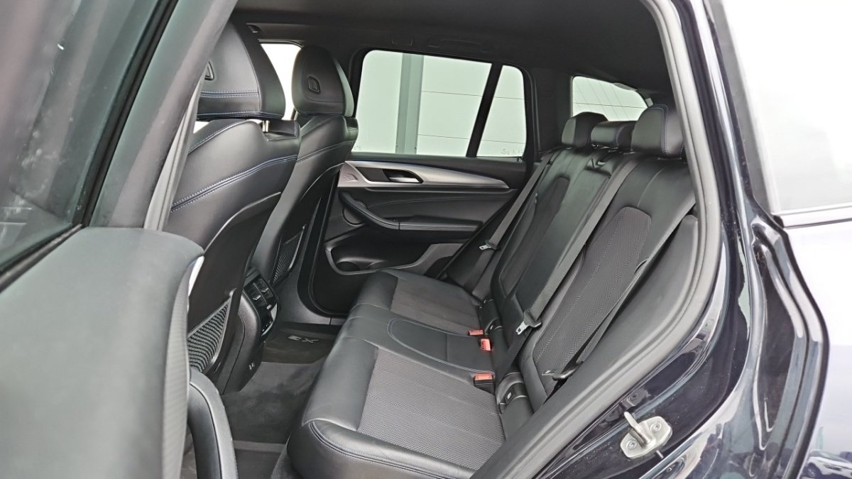 BMW X3 - Photo 13