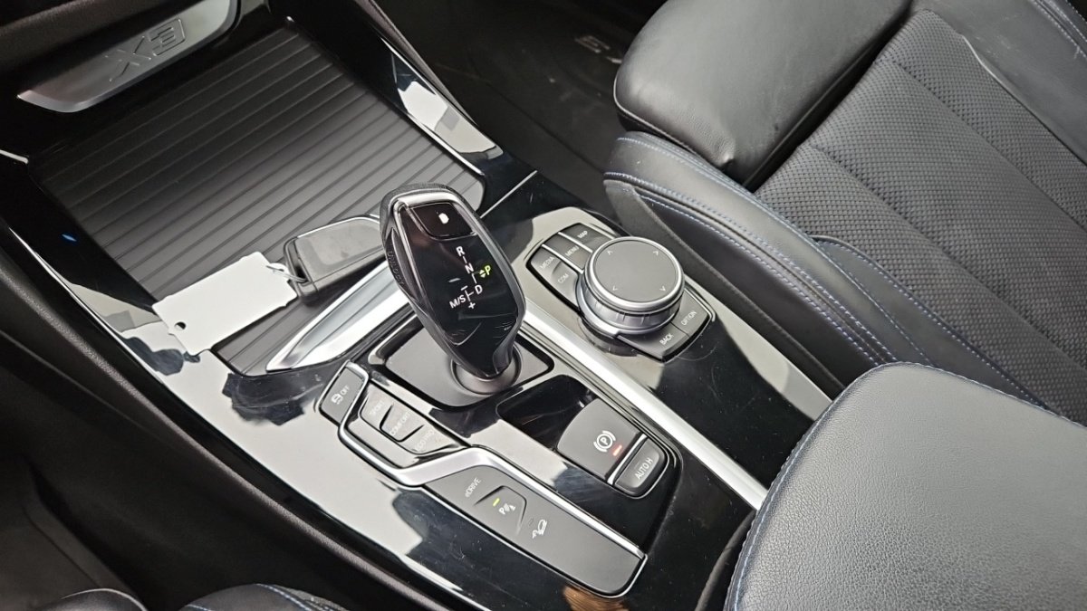 BMW X3 - Photo 30