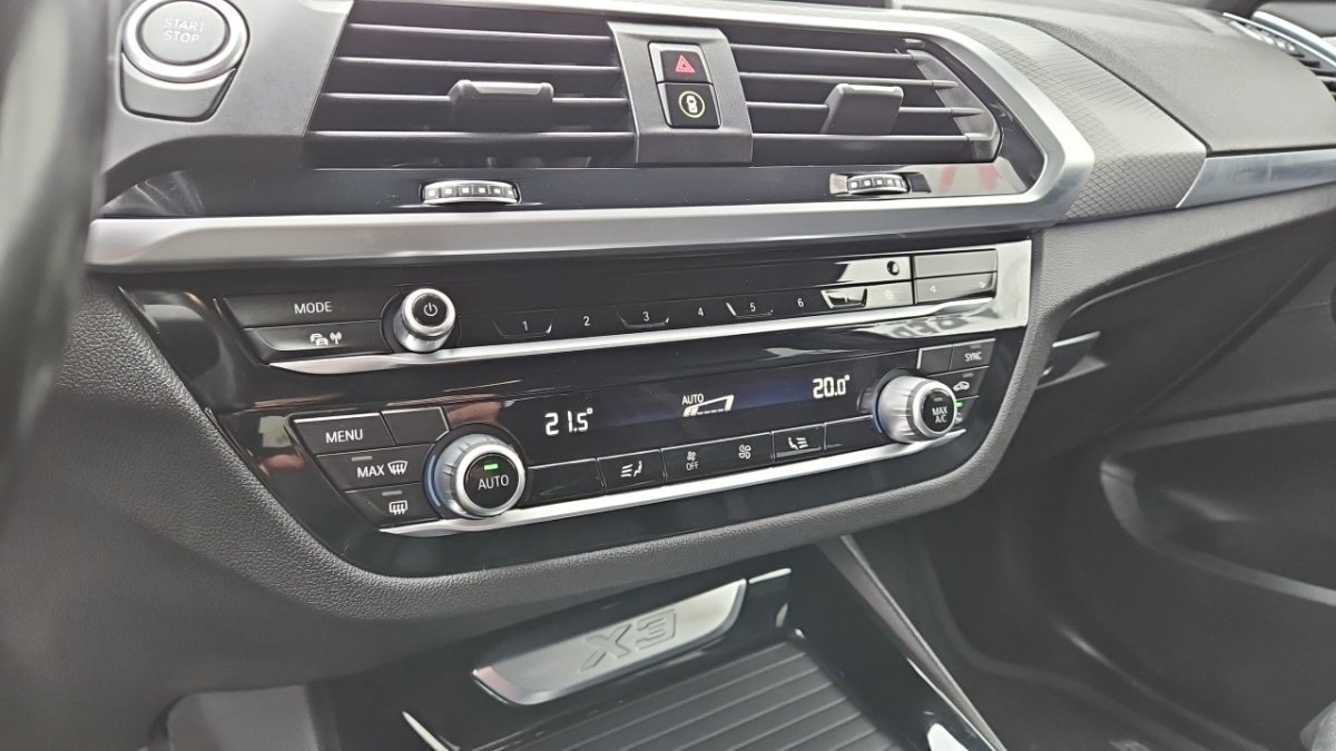 BMW X3 - Photo 31