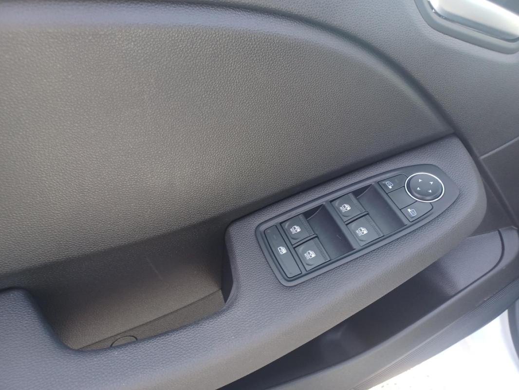 Renault Clio - Photo 18
