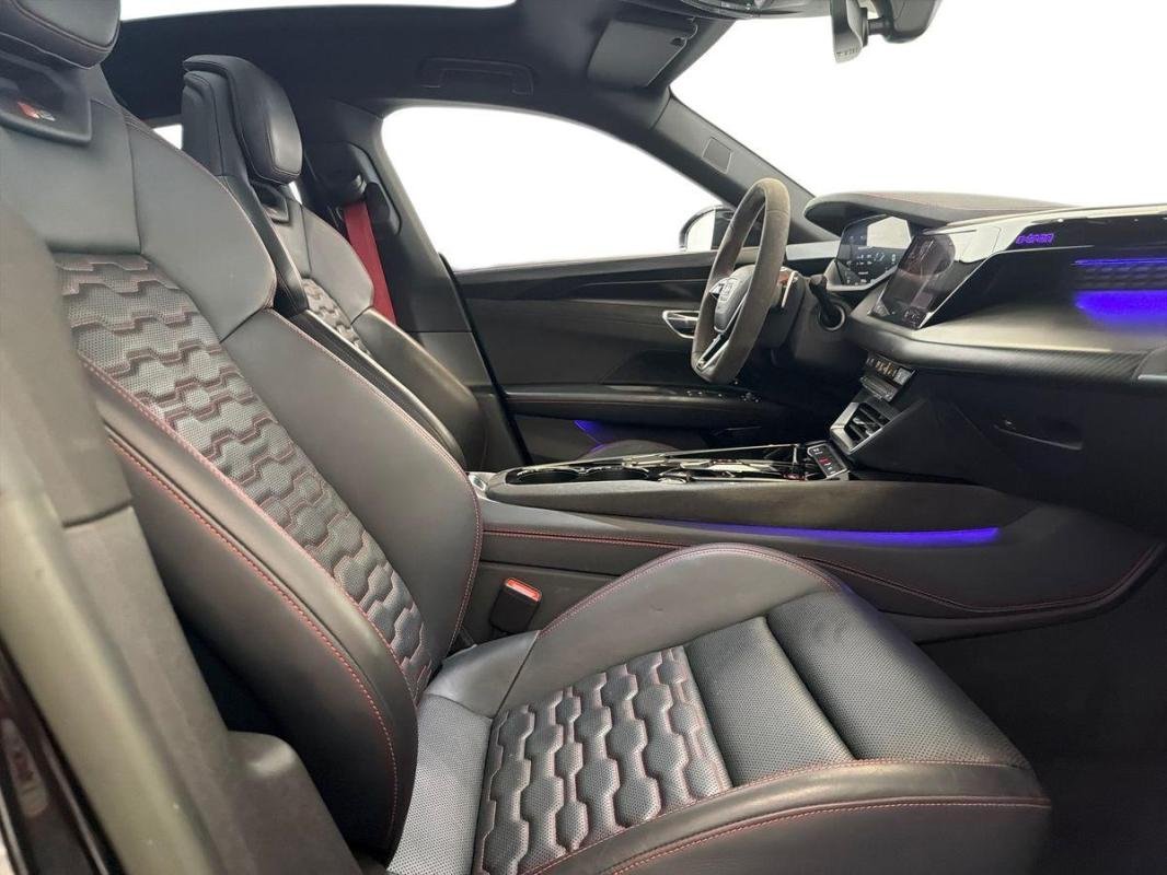 Audi e-tron gt - Photo 13