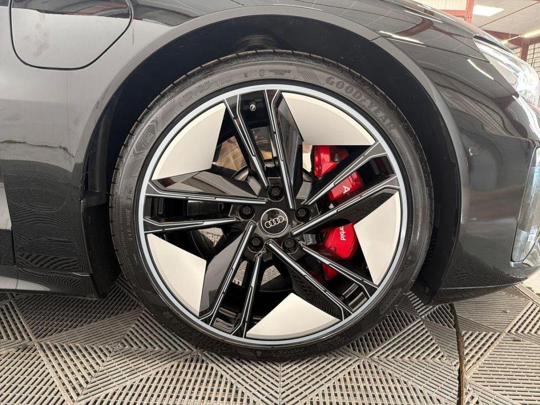 Audi e-tron gt - Photo 29