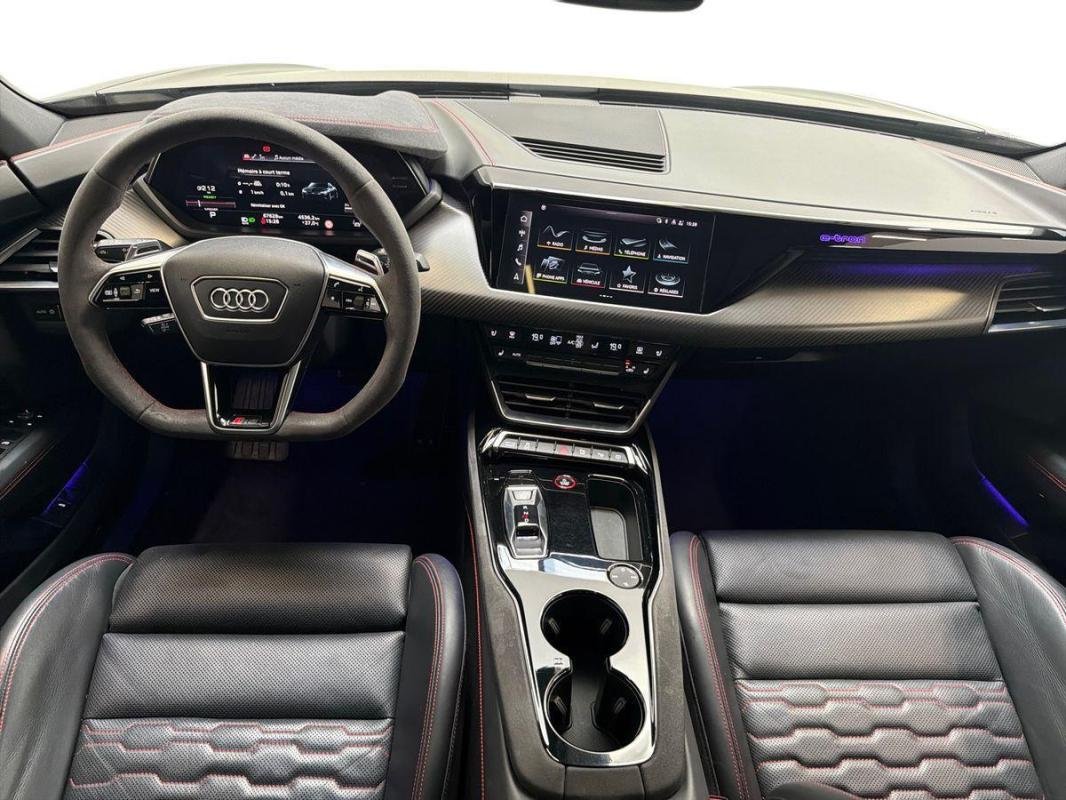 Audi e-tron gt - Photo 8