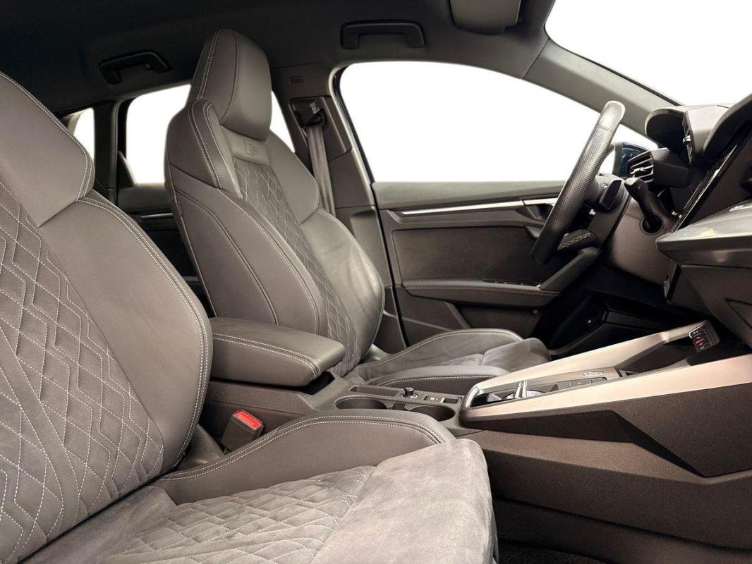 Audi A3 sportback - Photo 13