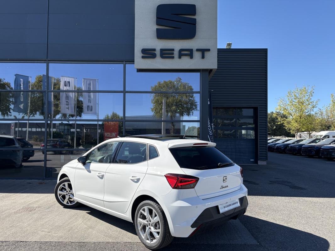Seat Ibiza - Photo 3
