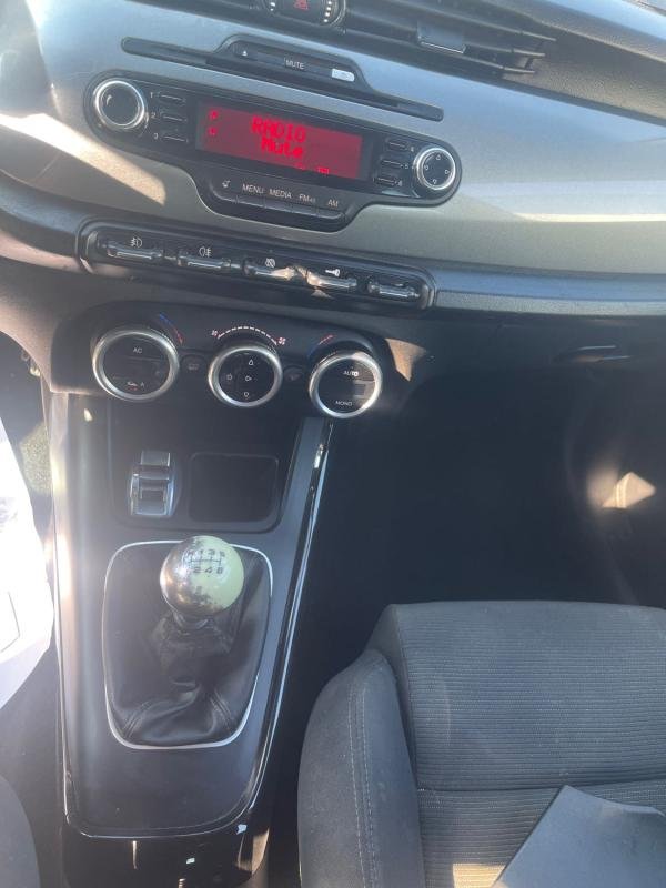 Alfa Romeo Giulietta - Photo 13