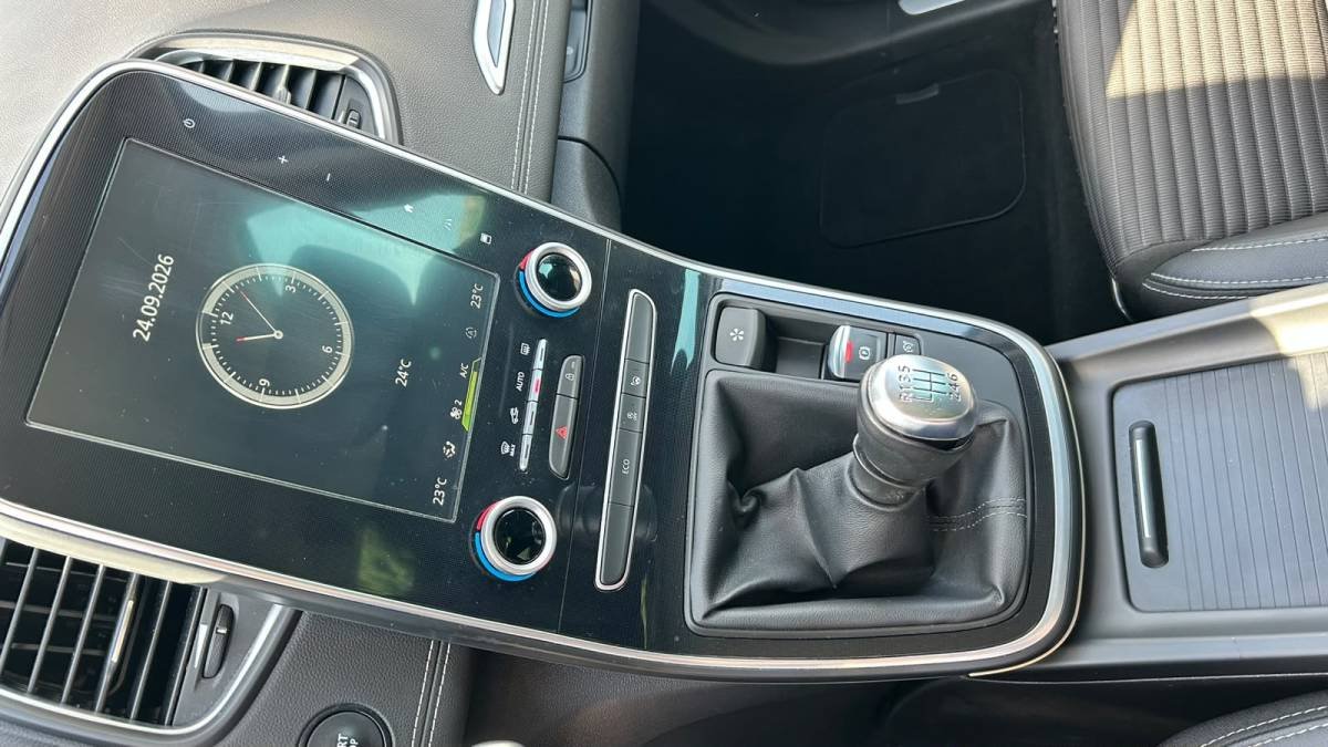Renault Scénic - Photo 10