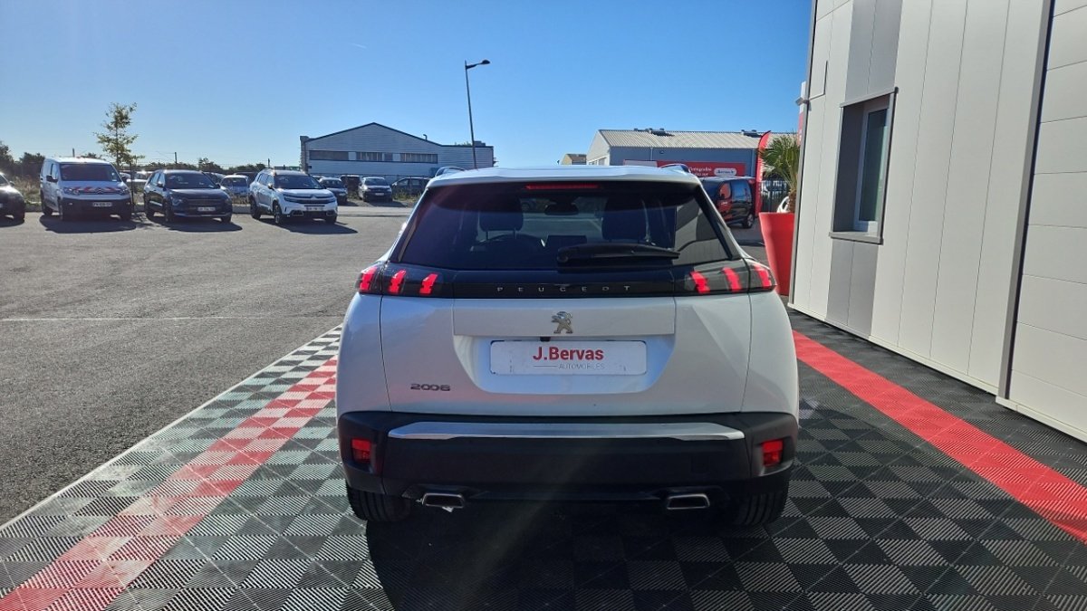 Peugeot 2008 - Photo 4