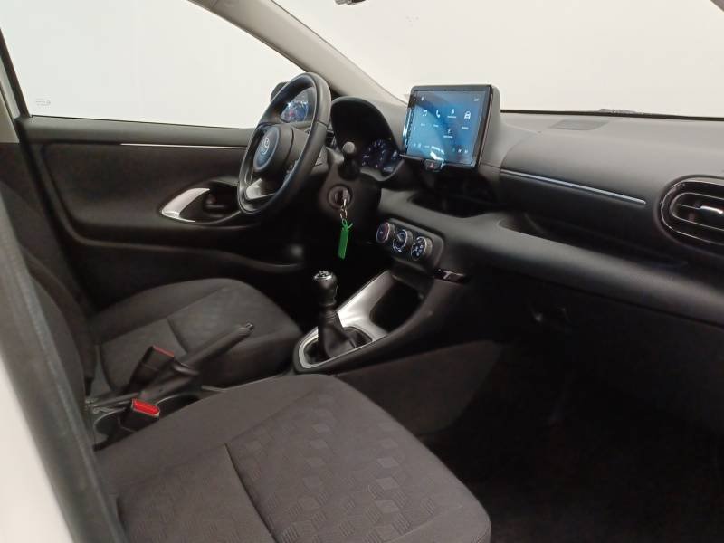Toyota Yaris - Photo 12