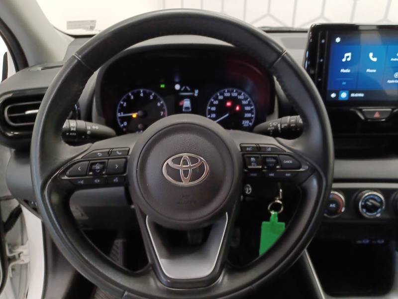 Toyota Yaris - Photo 13