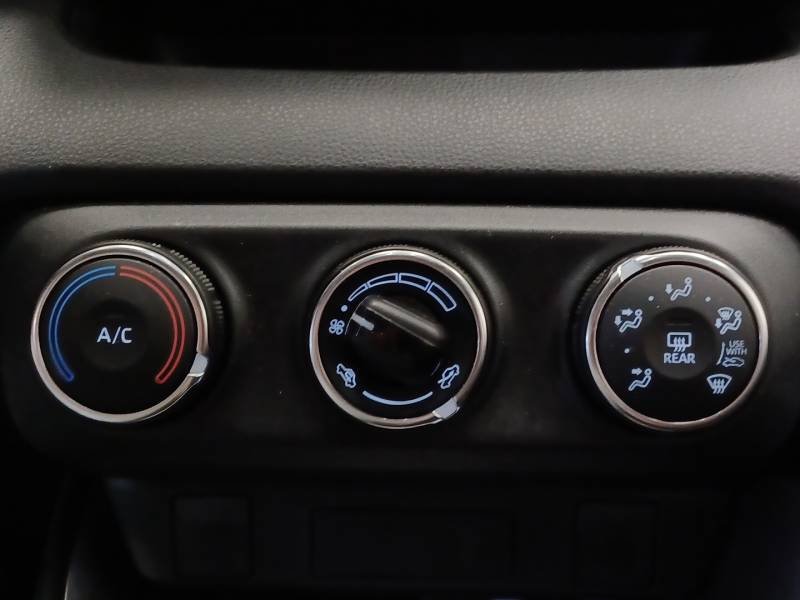 Toyota Yaris - Photo 20