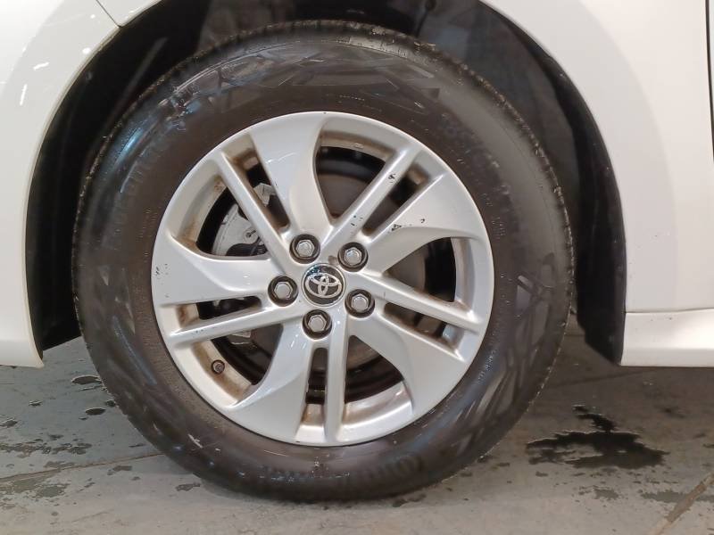 Toyota Yaris - Photo 9